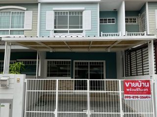 For sale 2 bedrooms townhouse in Phra Samut Chedi, Samut Prakan