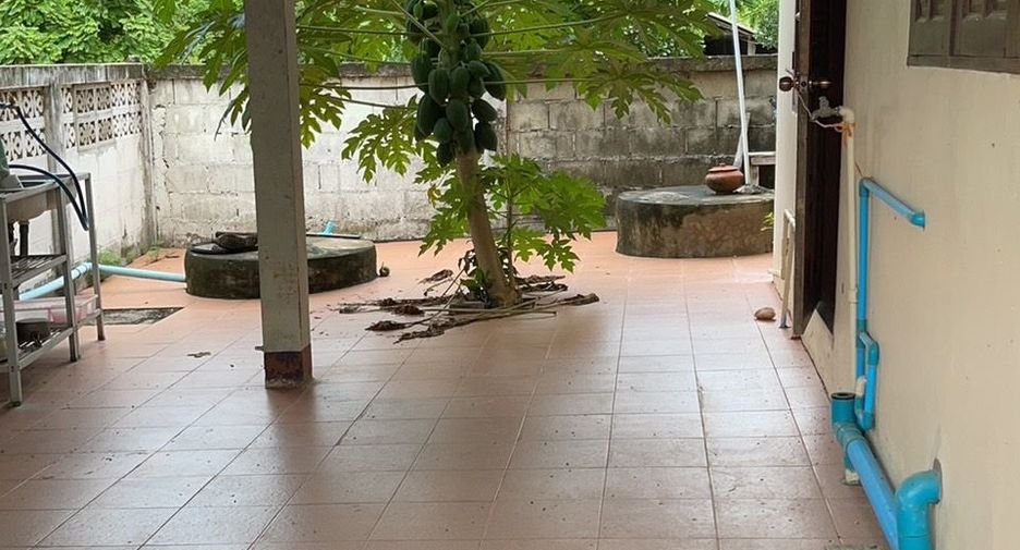 For sale 4 bedrooms house in Song, Phrae