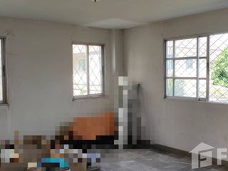Продажа 4 спальни таунхаус в Щанг Тхонгланг, Бангкок