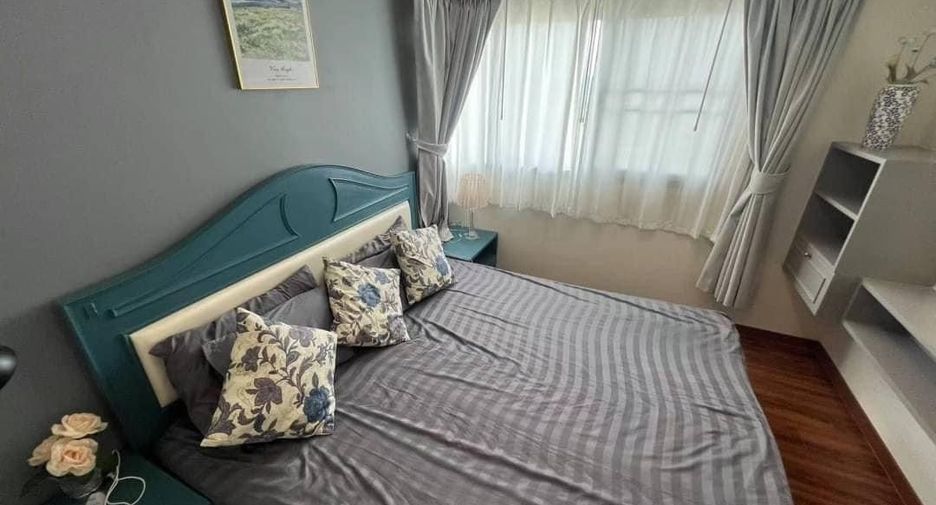 For rent 2 bedrooms condo in Bang Lamung, Chonburi
