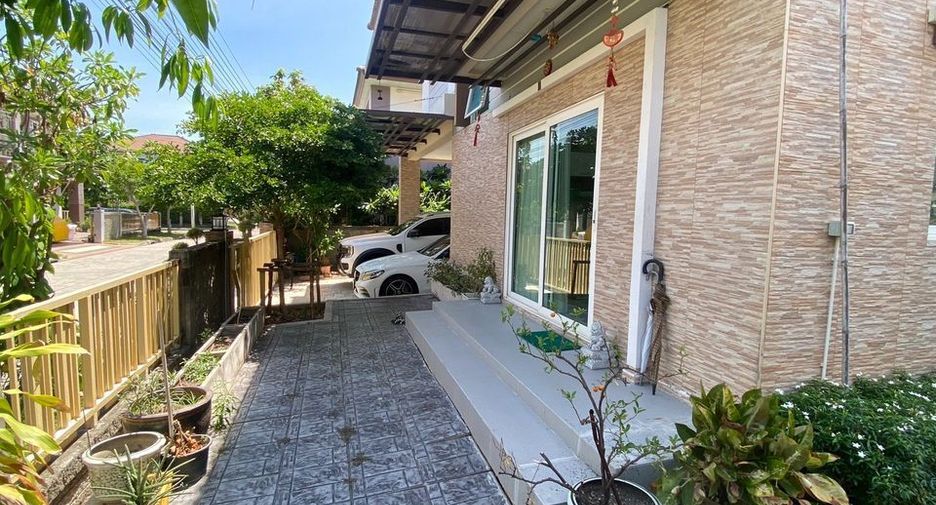 Haus zum Kauf mit 3 Zimmer in Bang Khun Thian, Bangkok