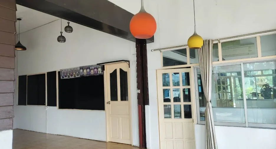 For rent 2 bedrooms retail Space in Bang Lamung, Chonburi