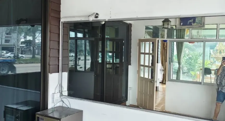 For rent 2 bedrooms retail Space in Bang Lamung, Chonburi