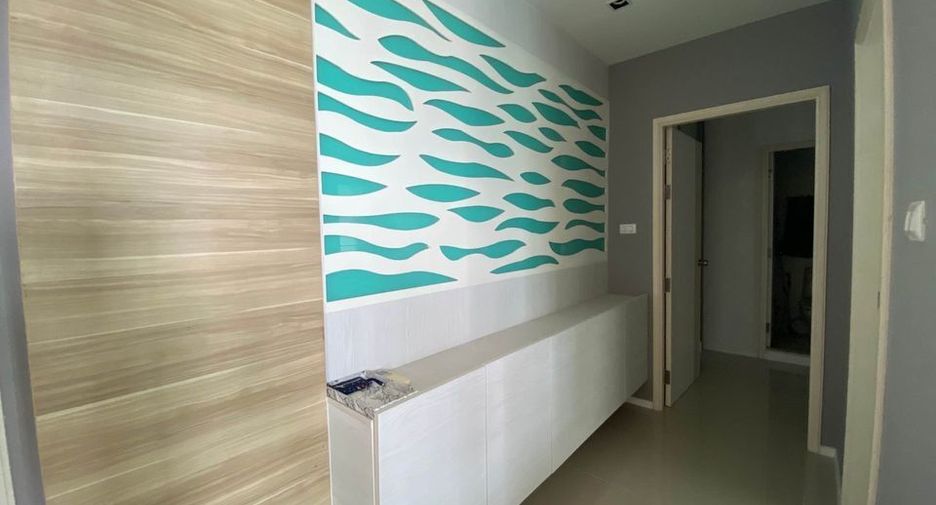 For rent 2 bedrooms condo 