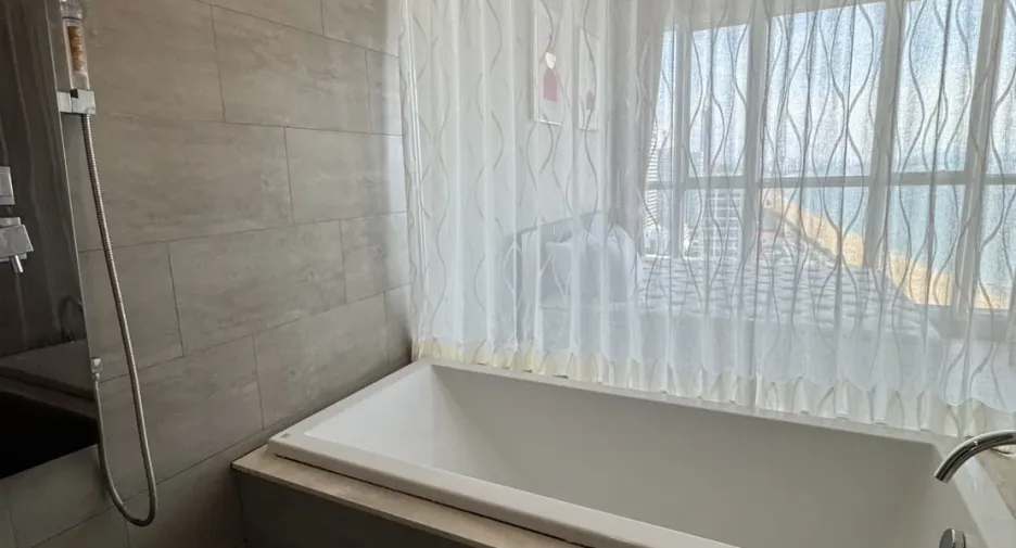 Condo en alquiler de 2 habitaciones en Bang Lamung, Chonburi