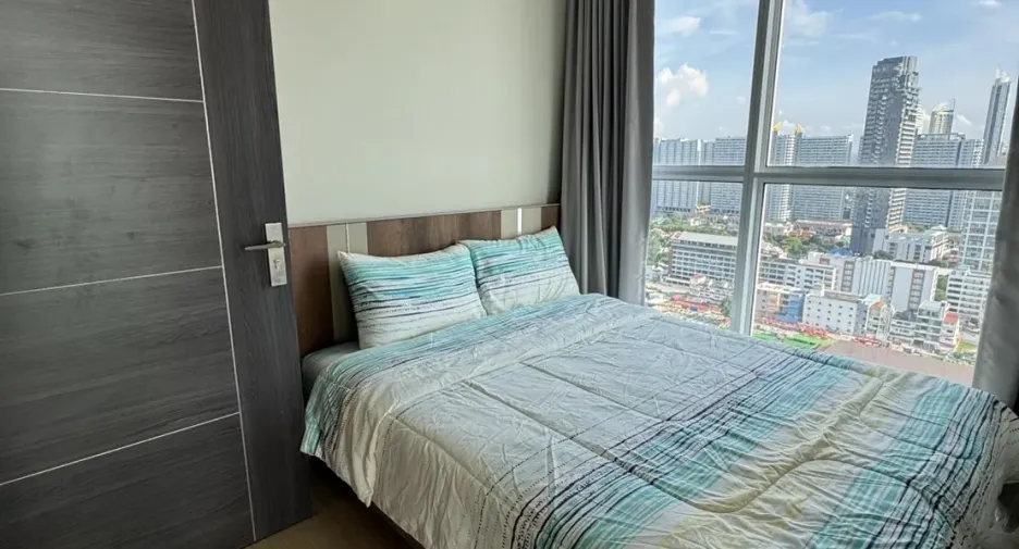 Condo en alquiler de 2 habitaciones en Bang Lamung, Chonburi