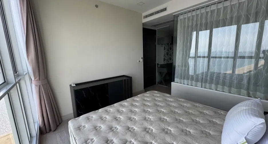 Condo en alquiler de 2 habitaciones en Bang Lamung, Chonburi