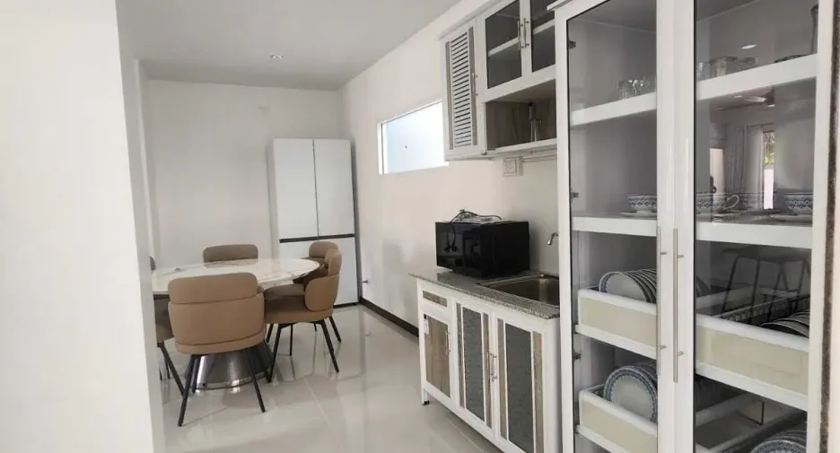 For rent 3 bedrooms house in Kathu, Phuket