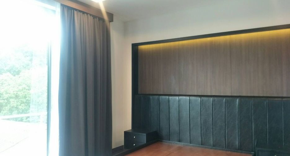 For sale 3 bedrooms house in Saraphi, Chiang Mai