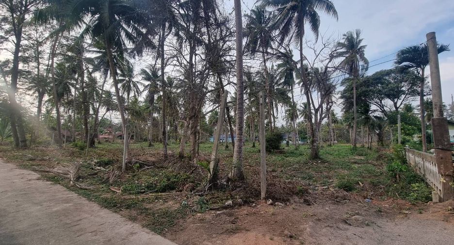 Terreno en venta en Bang Saphan Noi, Prachuap Khiri Khan