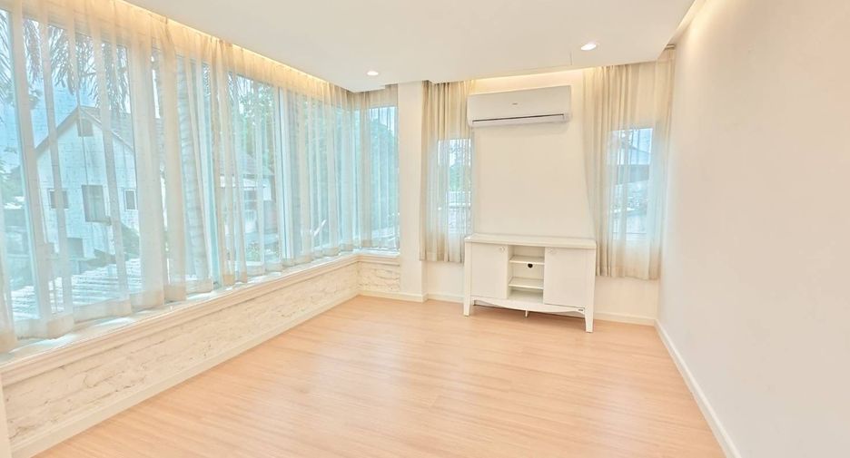 Продажа и аренда 3 спальни таунхаус в Сарапхи, Чианг Маи