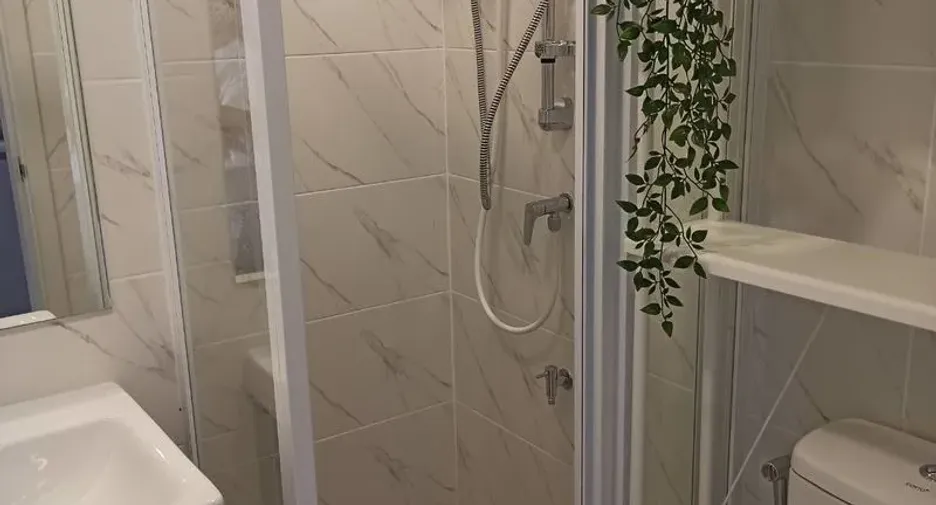Wohnung zum Kauf und zur Miete mit 1 Zimmer in Wang Thonglang, Bangkok