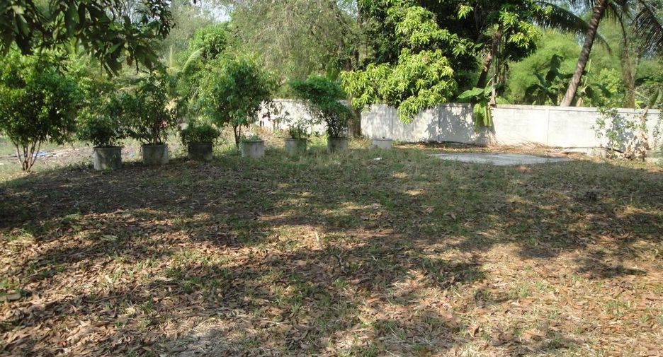 For sale land in Mueang Sakon Nakhon, Sakon Nakhon