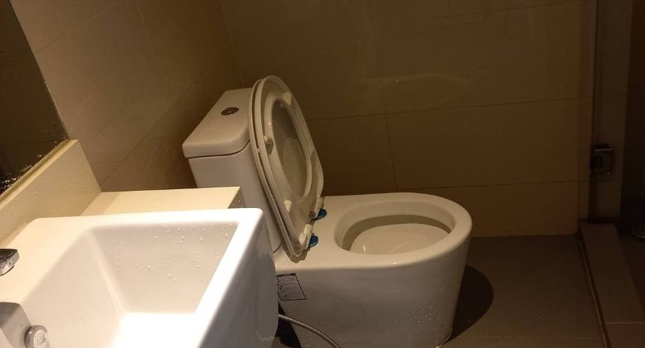 Condo en venta de 2 habitaciones en Thung Khru, Bangkok