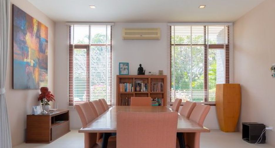 For sale 5 bedrooms villa in Hua Hin, Prachuap Khiri Khan