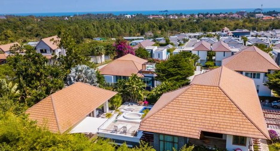 For sale 5 bedrooms villa in Hua Hin, Prachuap Khiri Khan