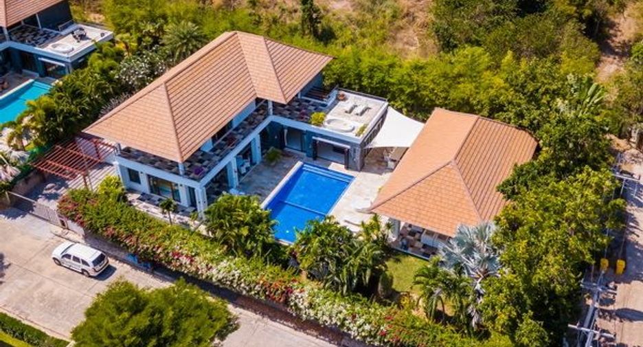 For sale 5 bedrooms villa in Hua Hin, Prachuap Khiri Khan