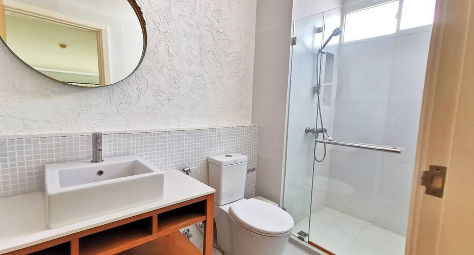For rent 2 bedrooms condo in Hua Hin, Prachuap Khiri Khan