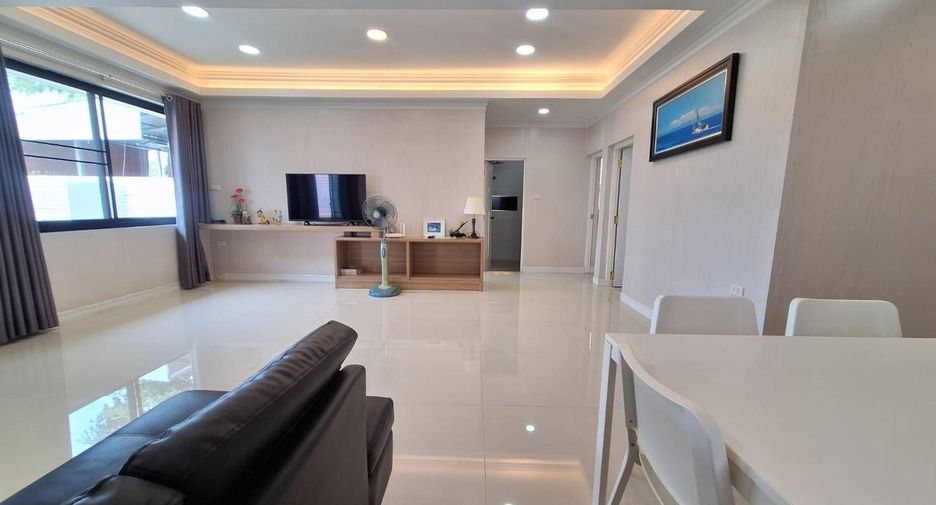 For rent 4 bedrooms house in Hua Hin, Prachuap Khiri Khan