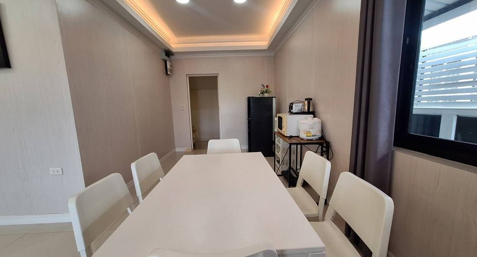 For rent 4 bedrooms house in Hua Hin, Prachuap Khiri Khan