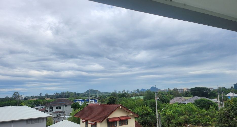 For rent スタジオ condo in Sattahip, Chonburi