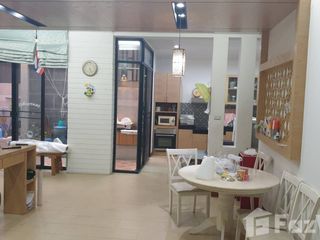 For sale 4 bedrooms retail Space in Mueang Phuket, Phuket