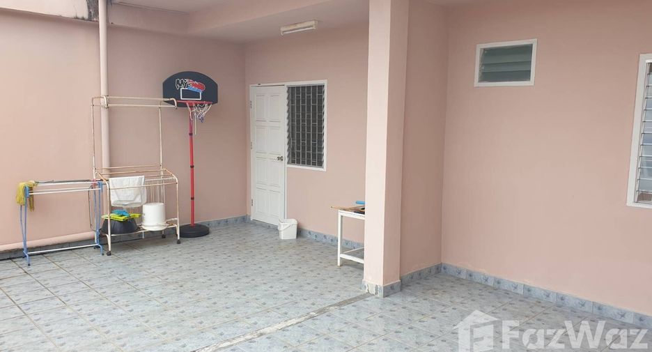 For sale 4 bedrooms retail Space in Mueang Phuket, Phuket