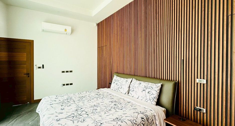 For sale 5 bedrooms villa in Hua Hin, Prachuap Khiri Khan