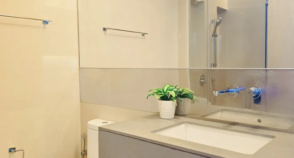 For sale and for rent 2 bedrooms condo in Watthana, Bangkok
