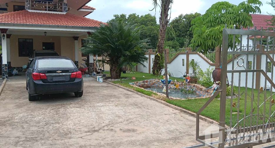 Villa zum Kauf mit 5 Zimmer in Thap Sakae, Prachuap Khiri Khan