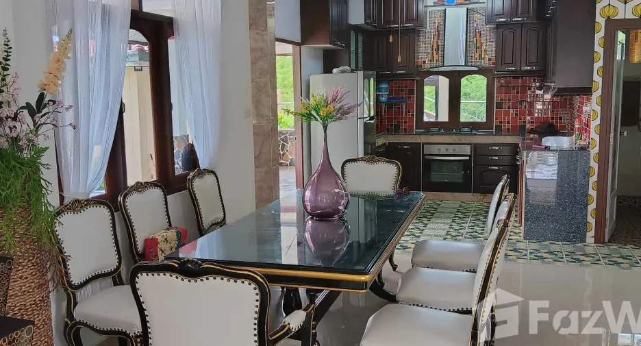 Villa zum Kauf mit 5 Zimmer in Thap Sakae, Prachuap Khiri Khan