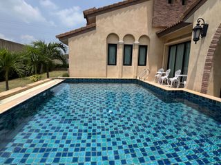 À louer 3 chambres villa à Huay Yai, Pattaya