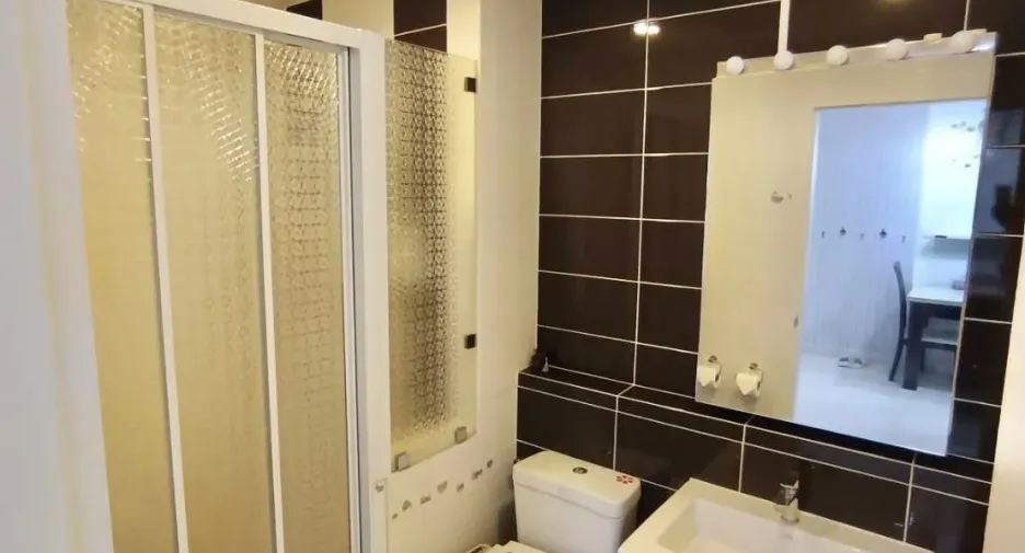 For sale 1 bed condo in Mueang Samut Prakan, Samut Prakan
