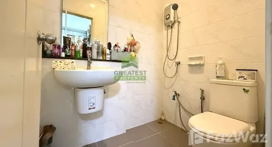 For sale 3 bedrooms townhouse in Mueang Pathum Thani, Pathum Thani