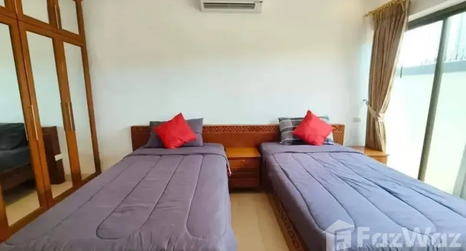 À louer 4 chambres maison à Bang Lamung, Chonburi