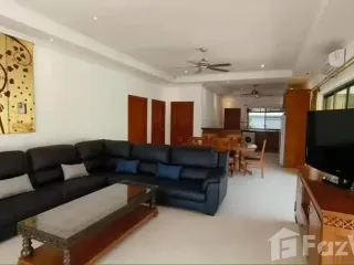 À louer 4 chambres maison à Bang Lamung, Chonburi
