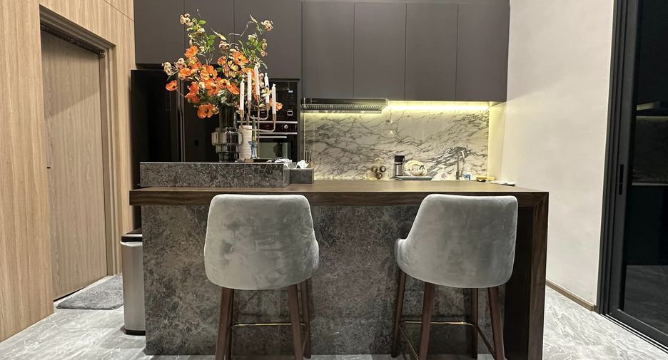 For rent and for sale 3 bedrooms townhouse in Wang Thonglang, Bangkok