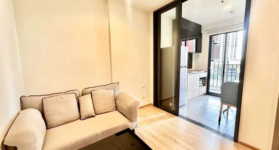 For sale 1 bed condo in Bang Kapi, Bangkok