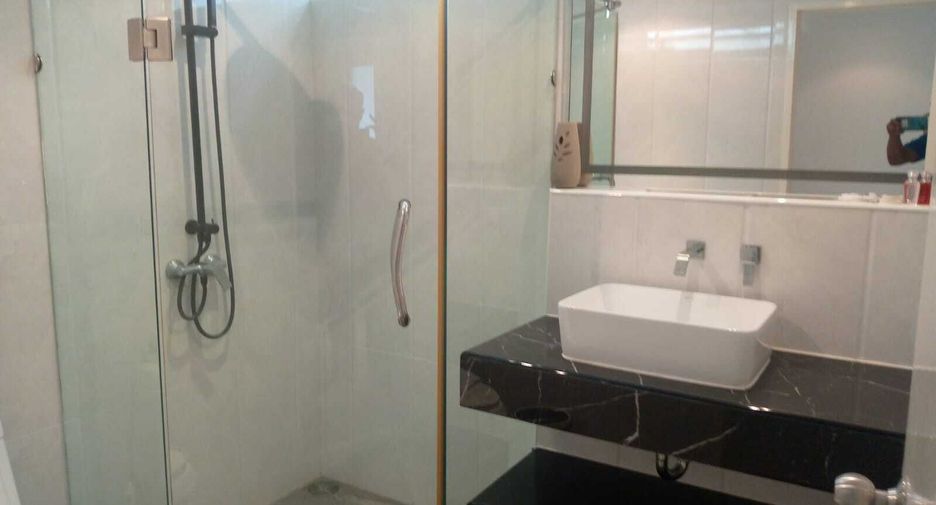 For rent 2 bedrooms condo in Mueang Phuket, Phuket