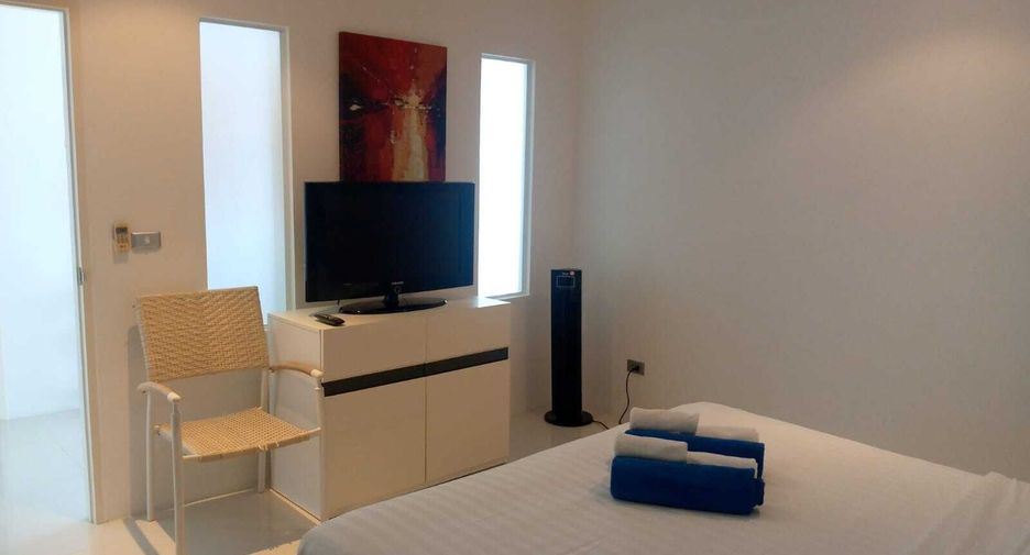For rent 2 bedrooms condo in Mueang Phuket, Phuket