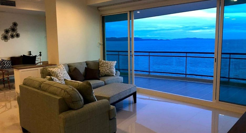 Condo en alquiler de 3 habitaciones en Bang Lamung, Chonburi