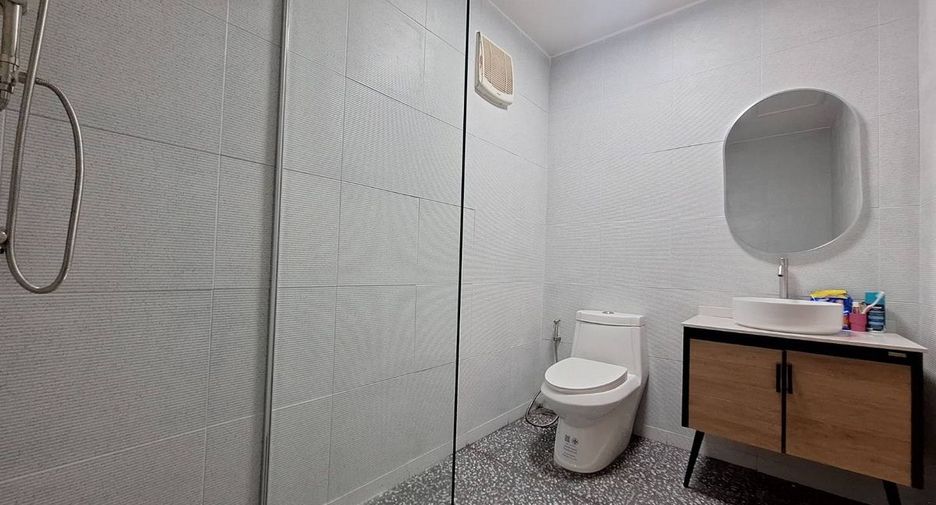 For sale 3 bedrooms house in Mueang Udon Thani, Udon Thani