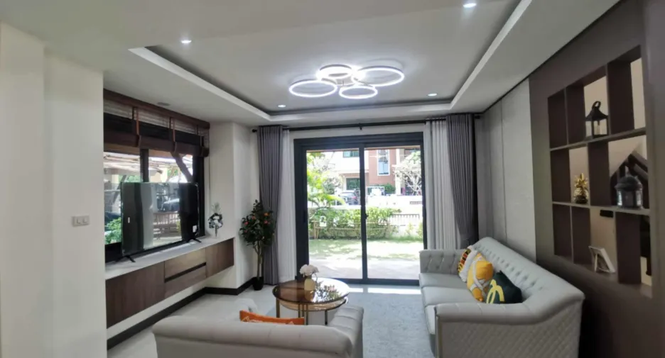 Haus zum Kauf mit 4 Zimmer in Hang Dong, Chiang Mai