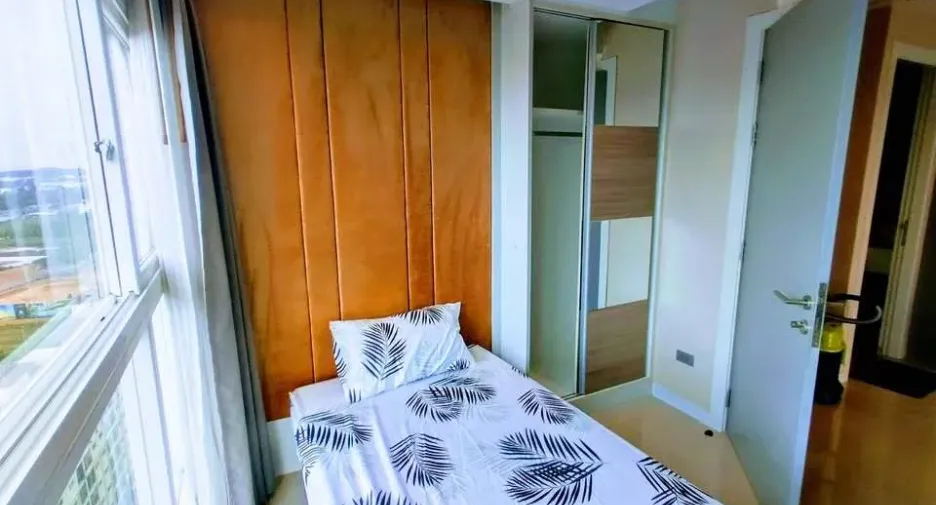 For rent 3 bedrooms condo in Bang Lamung, Chonburi