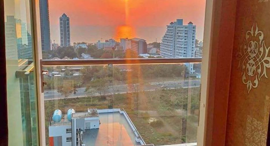 For rent 3 bedrooms condo in Bang Lamung, Chonburi