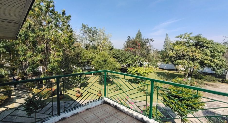 For sale 6 bedrooms house in Cha Am, Phetchaburi