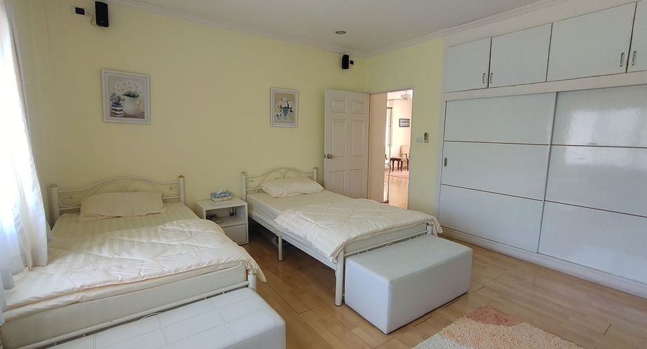 For sale 6 bedrooms house in Cha Am, Phetchaburi
