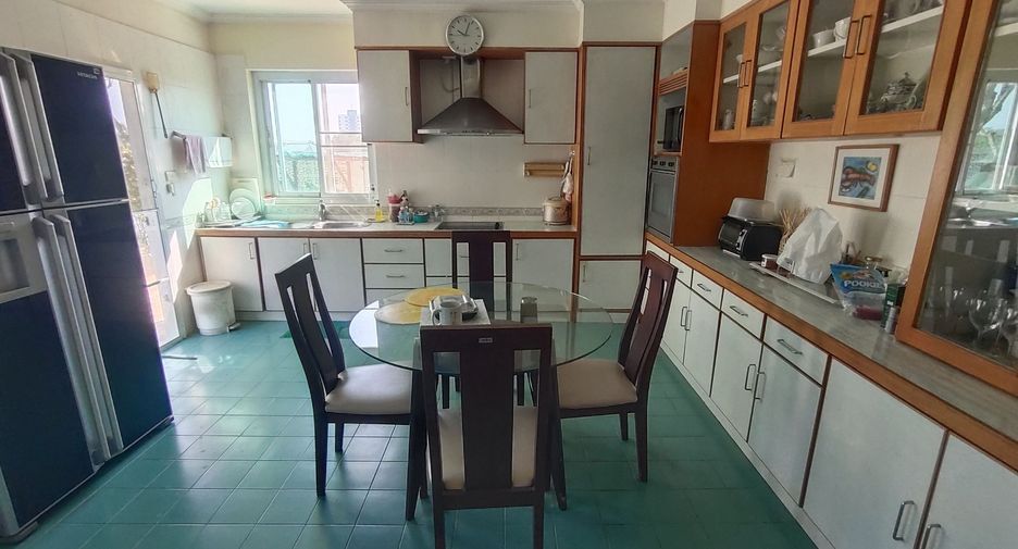 For sale 6 bedrooms house in Cha Am, Phetchaburi