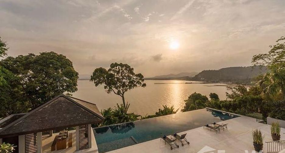 For sale 5 bedrooms villa in Thalang, Phuket