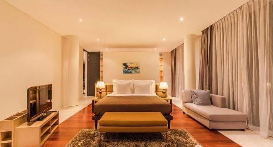 For sale 5 bedrooms villa in Thalang, Phuket